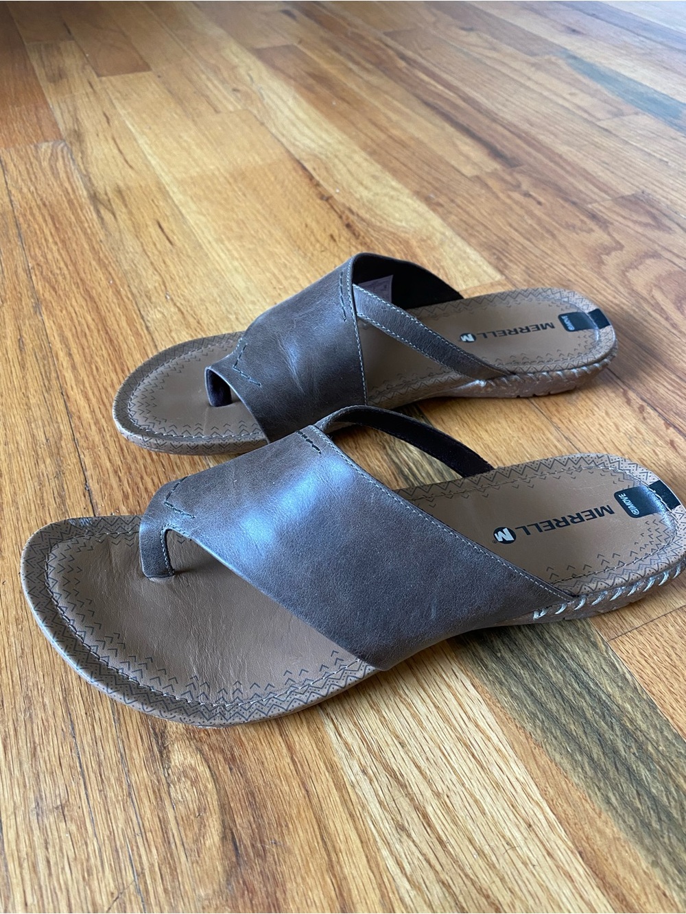 Merrell sandals taupe brown